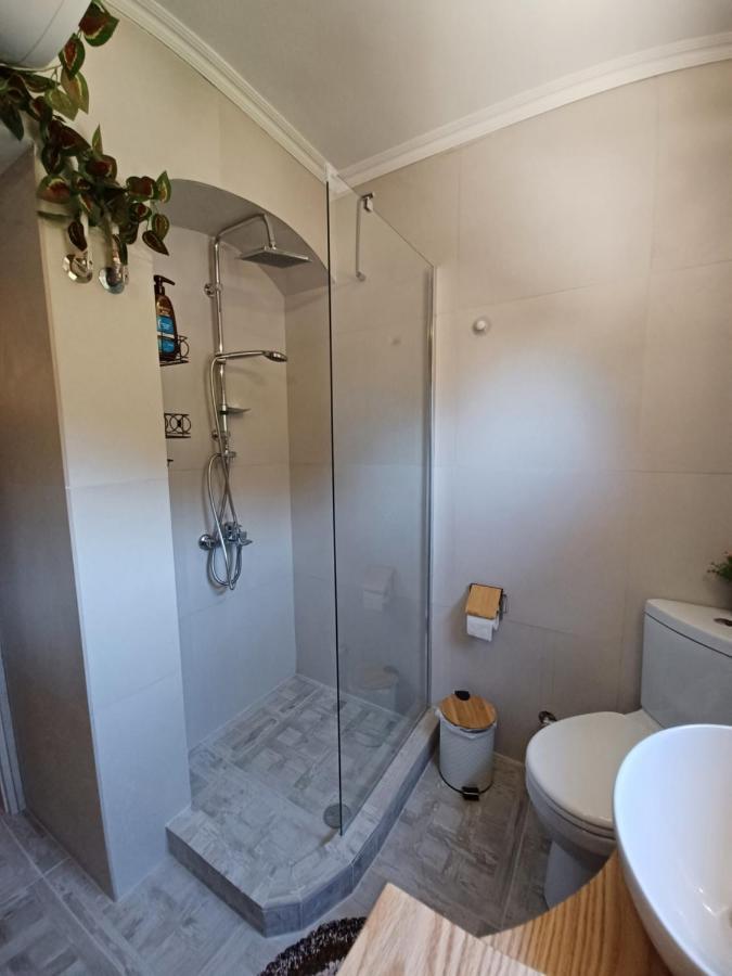סטמניצה Rodanthe'S Guest House מראה חיצוני תמונה