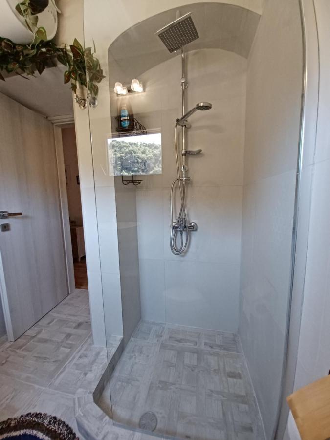סטמניצה Rodanthe'S Guest House מראה חיצוני תמונה